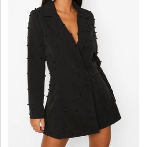 NWT Boohoo Petite Pearl Detail Blazer Dress US size 6